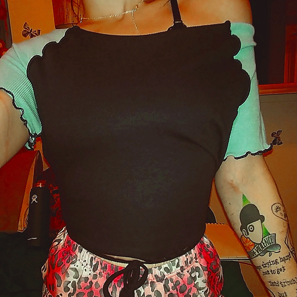 Black and blue backless tie top